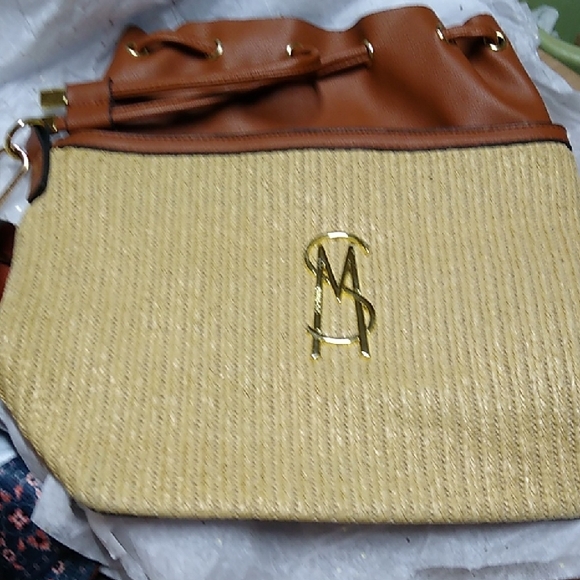 Steve Madden Bucket Bag - Picture 1 of 6